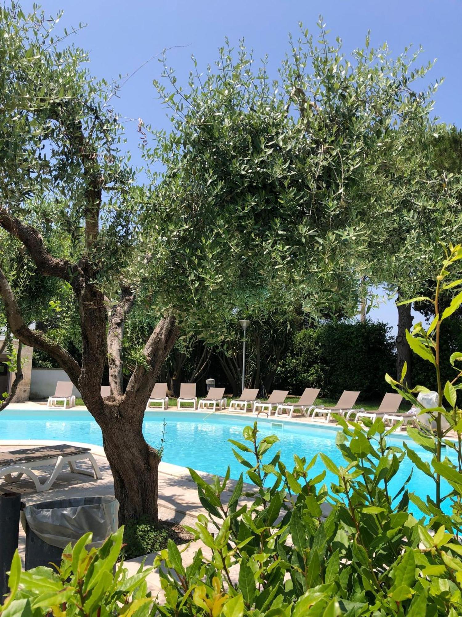 Otus Camere Otranto Buitenkant foto